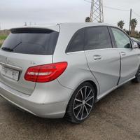 MERCEDES-BENZ CLASSE B W242, W246 109CV -Ricambi