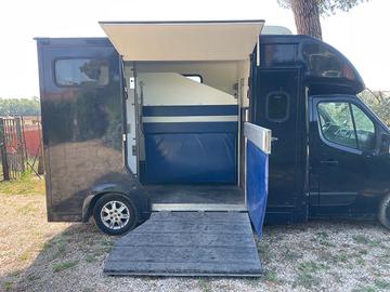 Van Cavalli Renault Master 2017