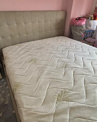 Letto matrimoniale contenitore + materasso