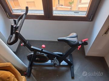 Spin bike 100 DOMYOS  -
La bici biking 100 