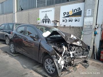 MAZDA MAZDA 2 1.5 IBRIDA 2022 P5  PER RICAMBI