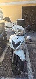 Suzuki Sixteen 150