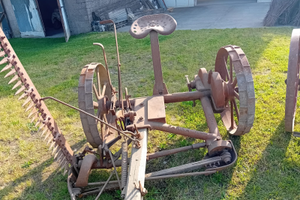 Falciatrice anni '50 marca Farina