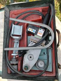 Saldatrice x tubi idraulici in plastica