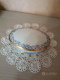 Vecchio portagioie ovale in ceramica Limoges 22k