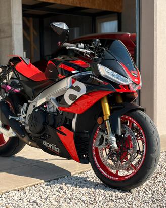 APRILIA TUONO V4 1100 factory