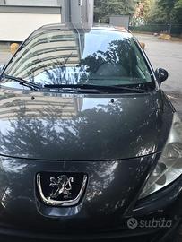 Auto Peugeot 207