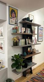 Libreria modello Versus di Tomasella