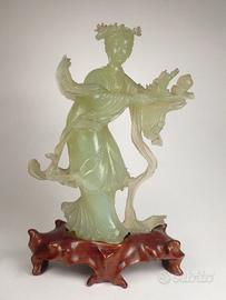 Scultura cinese in Giada Nefrite Celadon