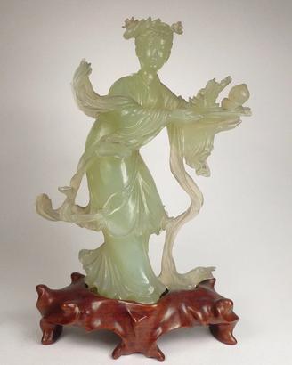 Scultura cinese in Giada Nefrite Celadon