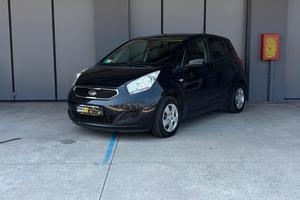 Kia Venga 1.4 crdi Fullsky 90cv