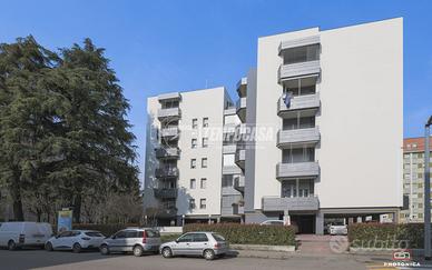 TRILOCALE DA PERSONALIZZARE CON CANTINA E POSTO AU