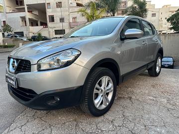 Nissan Qashqai 1.5 dCi 110cv TAGLIAN. GARANZIA