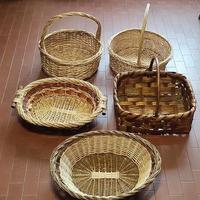 Cesti natalizi in vimini e velluto