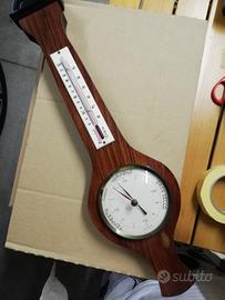 Barometro e termometro da parete in legno