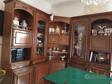 Mobile angolare in legno da sala