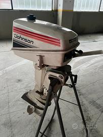 Motore fuoribordo Johnson 4,5 CV