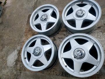 Cerchi R15 Oz racing Alfa 75/GTV6/164 ec.