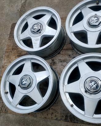 Cerchi R15 Oz racing Alfa 75/GTV6/164 ec.