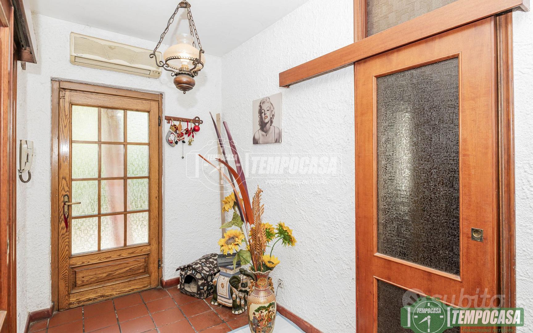 Casa – Colturano, Municipio - Altro