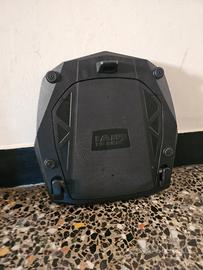 piastra givi SR8717 per trk 700