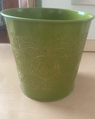 Vaso o coprivaso in latta verde 13 cm