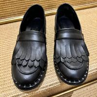 Mocassino nero con borchie