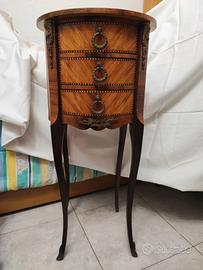 Tavolino portalampada