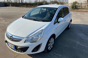OPEL Corsa 1.2 5 porte Sport Neopatentati