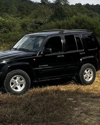Jeep cherooke kj 2.8 crd automatica