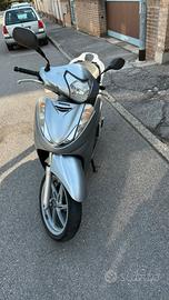 Honda sh 300