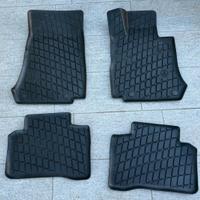 Kit Tappeti in Gomma e Vasca GLE Coupé Originale