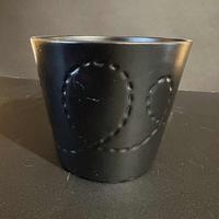 Vaso porta piante, fiori in coccio, nero