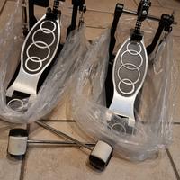 Doppio pedale per batteria