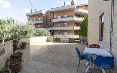 Quadrilocale con terrazzo e garage