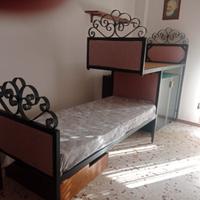 Letto a castello in ferro battuto a sbalzo