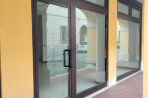 Ufficio/negozio centrale a Canneto sull'Oglio