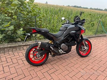 Ducati Multistrada V2 2024