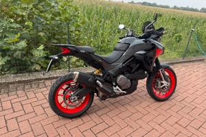 Ducati Multistrada V2 2024