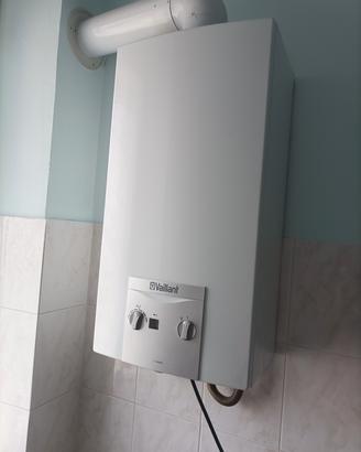 caldaia scaldabagno Vaillant modello turbomag