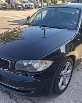BMW - Serie 1 - 118d 5 porte DPF