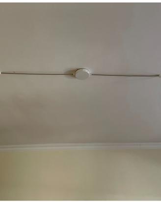 Lampadario lampade luci faretti salone stanza