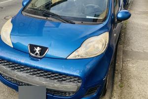 Peugeot 107 1.0 (50 kW / 68 CV) 2010