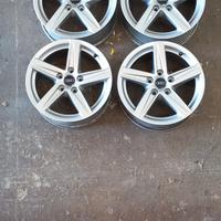 Cerchi Audi +gomme