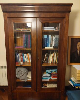 libreria antica in noce restaurata