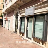 Locale commerciale via anfiteatro