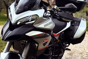 Ducati Multistrada 1200S