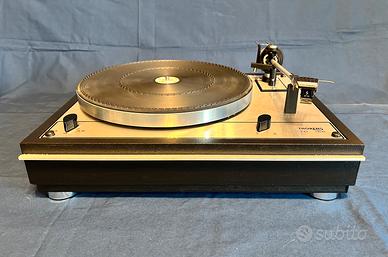 Thorens TD 166 con coperchio nuovo!