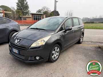 PEUGEOT 5008 1.6 e-HDi 115CV Stop&Start cambio r