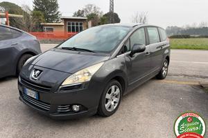 PEUGEOT 5008 1.6 e-HDi 115CV Stop&Start cambio r